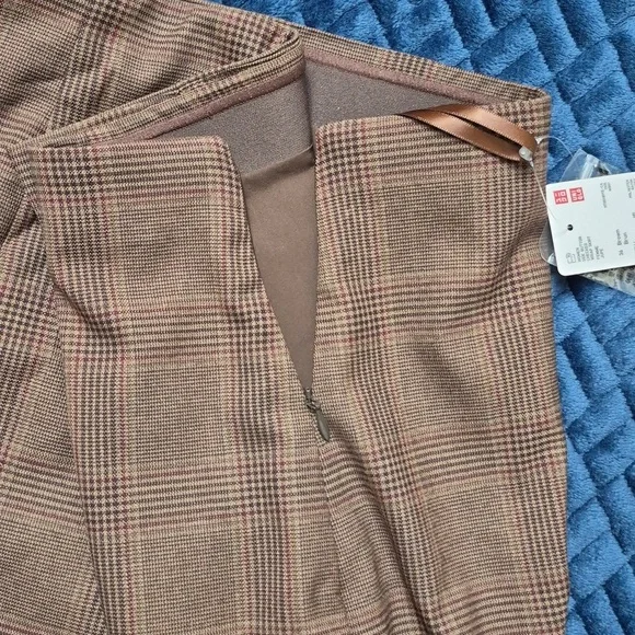 Uniqlo Side Button Checked Wrap Midi Skirt In Brown Size Large! NWT! - Picture 9 of 14